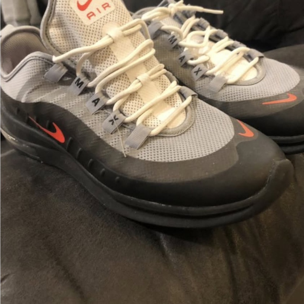 Nike Air Max Men's Black and Gray Sneakers